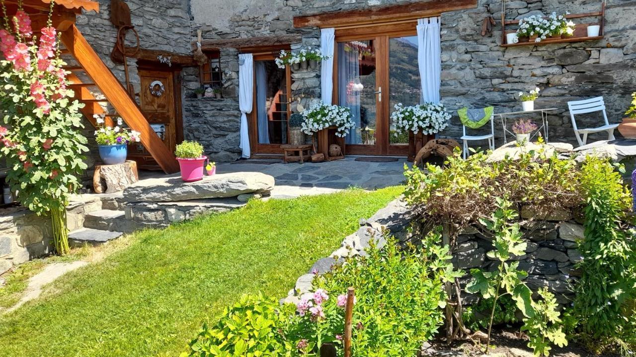 Appartement De Charme 4/6 Pers Dans Joli Village De Montagne Bourg-Saint-Maurice Exterior photo